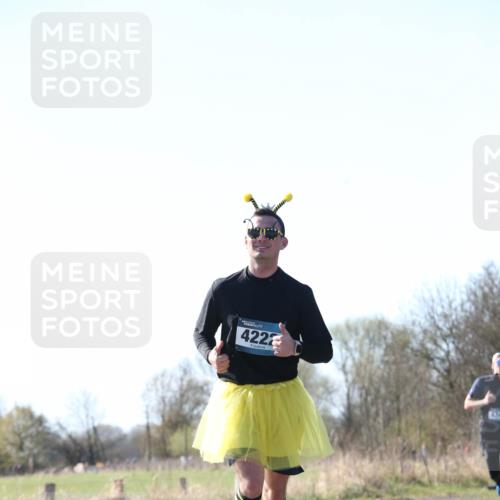 06.04.2025 - 44. Internationalen Wilhelmsburger Insellauf Jannik Wohlers http://msf.ph/oto/7622810 06.04.2025 10:23:51 Laufen 4222, 434 meine-sportfotos.de