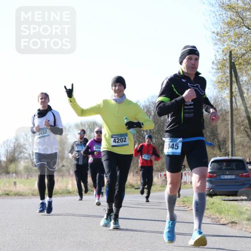 06.04.2025 - 44. Internationalen Wilhelmsburger Insellauf Jannik Wohlers http://msf.ph/oto/7622851 06.04.2025 10:24:10 Laufen 3432, 4115, 309, 4202, 4139, 4445, 31, 4321 meine-sportfotos.de