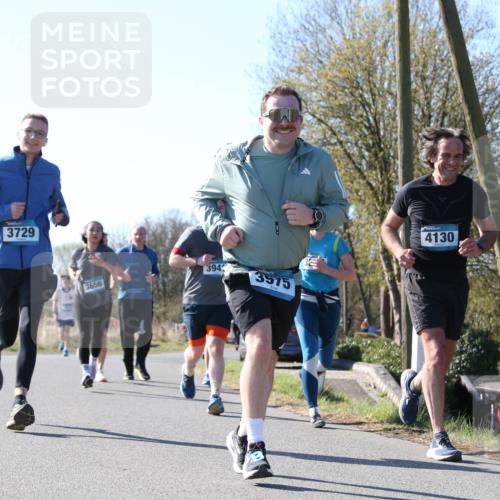 06.04.2025 - 44. Internationalen Wilhelmsburger Insellauf Jannik Wohlers http://msf.ph/oto/7622928 06.04.2025 10:24:39 Laufen 3729, 3656, 394, 3975, 4130 meine-sportfotos.de