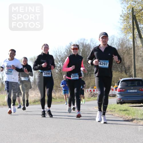 06.04.2025 - 44. Internationalen Wilhelmsburger Insellauf Jannik Wohlers http://msf.ph/oto/7622962 06.04.2025 10:24:53 Laufen 4240, 3563, 16, 3890, 3891, 4297, 4321 meine-sportfotos.de