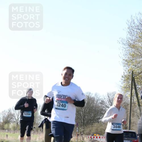 06.04.2025 - 44. Internationalen Wilhelmsburger Insellauf Jannik Wohlers http://msf.ph/oto/7622971 06.04.2025 10:24:56 Laufen 5204, 4240, 3446, 4321 meine-sportfotos.de