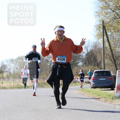 06.04.2025 - 44. Internationalen Wilhelmsburger Insellauf Jannik Wohlers http://msf.ph/oto/7622998 06.04.2025 10:25:18 Laufen 4607, 4506 meine-sportfotos.de
