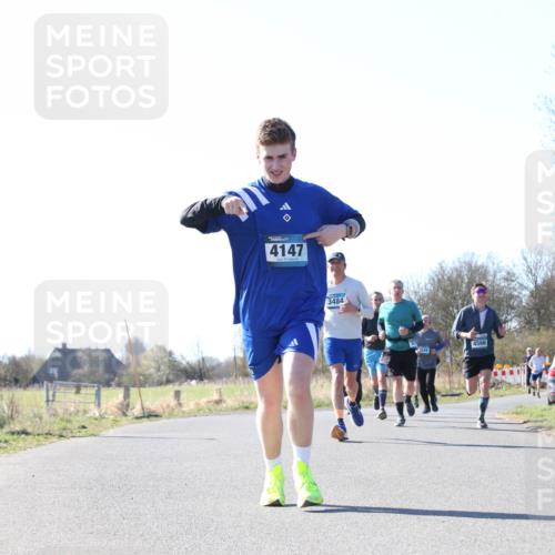 06.04.2025 - 44. Internationalen Wilhelmsburger Insellauf Jannik Wohlers http://msf.ph/oto/7623026 06.04.2025 10:25:32 Laufen 4147, 3484, 4566, 31, 4523 meine-sportfotos.de