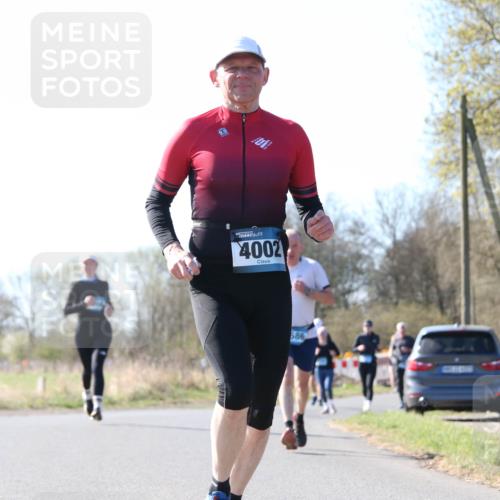 06.04.2025 - 44. Internationalen Wilhelmsburger Insellauf Jannik Wohlers http://msf.ph/oto/7623072 06.04.2025 10:25:43 Laufen 4002, 586 meine-sportfotos.de