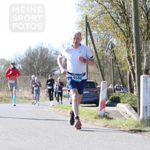 06.04.2025 - 44. Internationalen Wilhelmsburger Insellauf Jannik Wohlers http://msf.ph/oto/7623078 06.04.2025 10:25:45 Laufen 366, 4586, 31, 4323 meine-sportfotos.de
