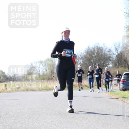 06.04.2025 - 44. Internationalen Wilhelmsburger Insellauf Jannik Wohlers http://msf.ph/oto/7623089 06.04.2025 10:25:48 Laufen 366, 431, 4323 meine-sportfotos.de