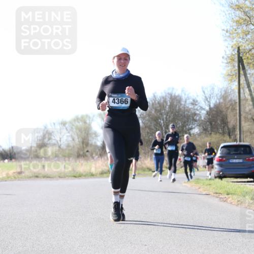 06.04.2025 - 44. Internationalen Wilhelmsburger Insellauf Jannik Wohlers http://msf.ph/oto/7623091 06.04.2025 10:25:48 Laufen 4366, 31, 6923 meine-sportfotos.de