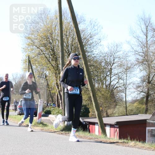 06.04.2025 - 44. Internationalen Wilhelmsburger Insellauf Jannik Wohlers http://msf.ph/oto/7623103 06.04.2025 10:25:54 Laufen 3903, 3761, 4536, 717 meine-sportfotos.de