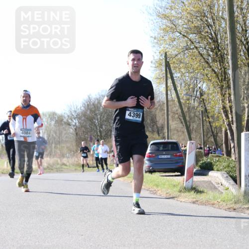 06.04.2025 - 44. Internationalen Wilhelmsburger Insellauf Jannik Wohlers http://msf.ph/oto/7623139 06.04.2025 10:26:06 Laufen 4084, 4399, 31, 4323 meine-sportfotos.de