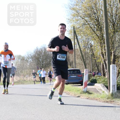 06.04.2025 - 44. Internationalen Wilhelmsburger Insellauf Jannik Wohlers http://msf.ph/oto/7623140 06.04.2025 10:26:06 Laufen 3629, 4084, 4399, 31, 4323 meine-sportfotos.de