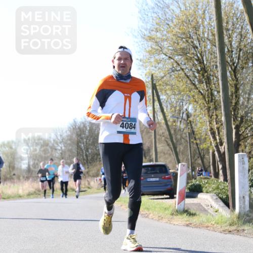 06.04.2025 - 44. Internationalen Wilhelmsburger Insellauf Jannik Wohlers http://msf.ph/oto/7623146 06.04.2025 10:26:08 Laufen 3629, 4084 meine-sportfotos.de