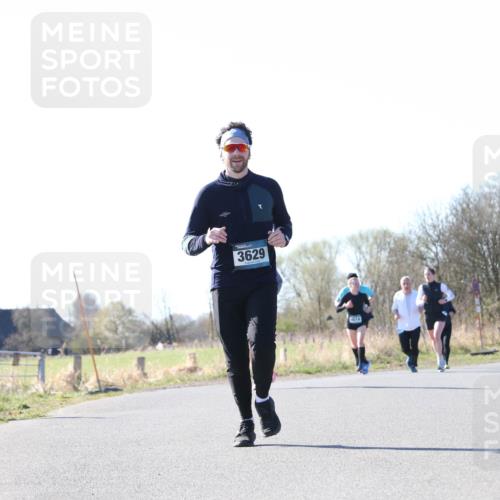 06.04.2025 - 44. Internationalen Wilhelmsburger Insellauf Jannik Wohlers http://msf.ph/oto/7623149 06.04.2025 10:26:10 Laufen 3629, 4414 meine-sportfotos.de