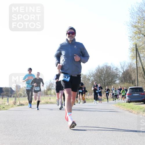 06.04.2025 - 44. Internationalen Wilhelmsburger Insellauf Jannik Wohlers http://msf.ph/oto/7623162 06.04.2025 10:26:15 Laufen 4304, 4614, 057, 31, 4321 meine-sportfotos.de