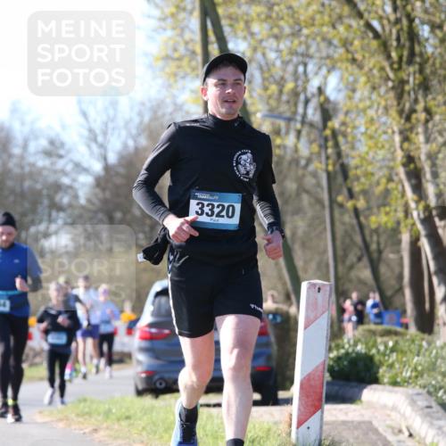 06.04.2025 - 44. Internationalen Wilhelmsburger Insellauf Jannik Wohlers http://msf.ph/oto/7623214 06.04.2025 10:26:47 Laufen 144, 3320 meine-sportfotos.de