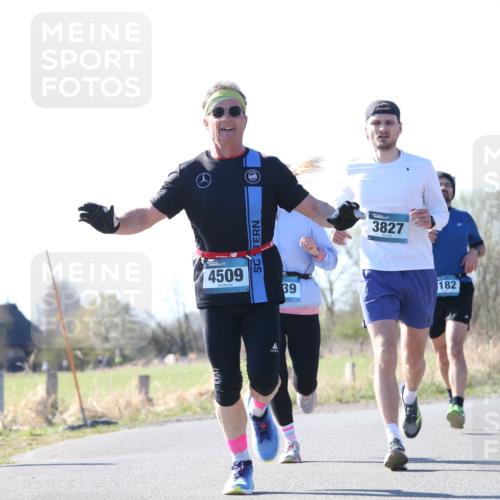 06.04.2025 - 44. Internationalen Wilhelmsburger Insellauf Jannik Wohlers http://msf.ph/oto/7623242 06.04.2025 10:27:01 Laufen 4509, 39, 3827, 182 meine-sportfotos.de