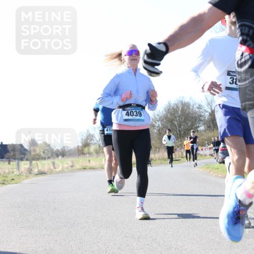 06.04.2025 - 44. Internationalen Wilhelmsburger Insellauf Jannik Wohlers http://msf.ph/oto/7623259 06.04.2025 10:27:04 Laufen 41, 4039, 4509, 38 meine-sportfotos.de