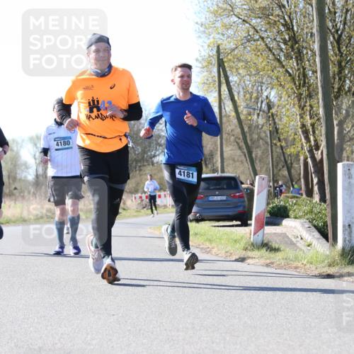06.04.2025 - 44. Internationalen Wilhelmsburger Insellauf Jannik Wohlers http://msf.ph/oto/7623279 06.04.2025 10:27:20 Laufen 4180, 4181, 31, 4323 meine-sportfotos.de