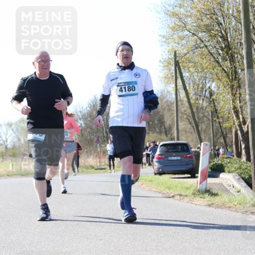 06.04.2025 - 44. Internationalen Wilhelmsburger Insellauf Jannik Wohlers http://msf.ph/oto/7623292 06.04.2025 10:27:22 Laufen 06, 4180, 7, 31, 4323 meine-sportfotos.de