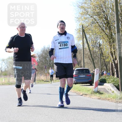 06.04.2025 - 44. Internationalen Wilhelmsburger Insellauf Jannik Wohlers http://msf.ph/oto/7623293 06.04.2025 10:27:22 Laufen 4180, 31, 6923 meine-sportfotos.de