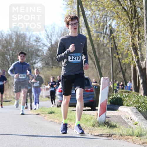 06.04.2025 - 44. Internationalen Wilhelmsburger Insellauf Jannik Wohlers http://msf.ph/oto/7623323 06.04.2025 10:27:31 Laufen 518, 4429, 3279 meine-sportfotos.de