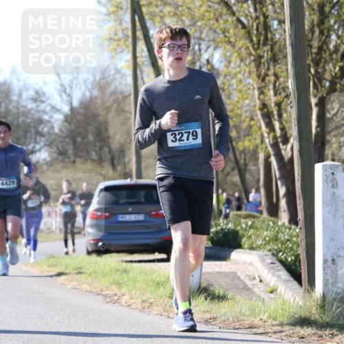 06.04.2025 - 44. Internationalen Wilhelmsburger Insellauf Jannik Wohlers http://msf.ph/oto/7623327 06.04.2025 10:27:32 Laufen 4429, 3279 meine-sportfotos.de