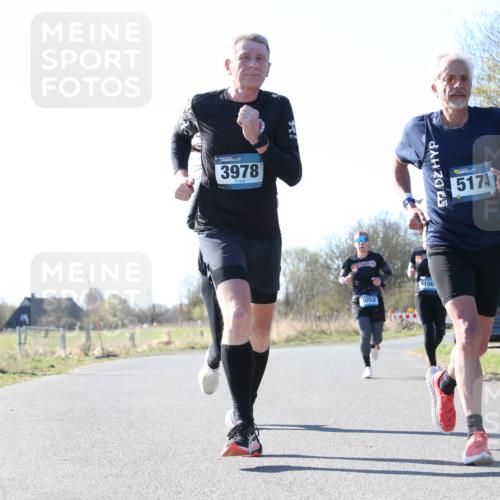 06.04.2025 - 44. Internationalen Wilhelmsburger Insellauf Jannik Wohlers http://msf.ph/oto/7623352 06.04.2025 10:27:43 Laufen 3978, 5174 meine-sportfotos.de
