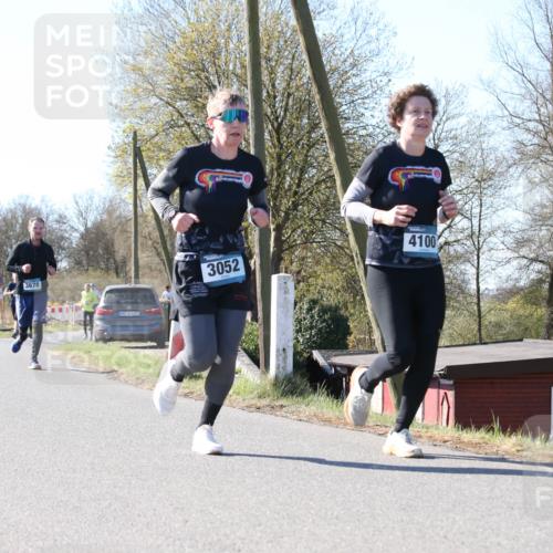 06.04.2025 - 44. Internationalen Wilhelmsburger Insellauf Jannik Wohlers http://msf.ph/oto/7623362 06.04.2025 10:27:46 Laufen 3678, 3052, 4100 meine-sportfotos.de