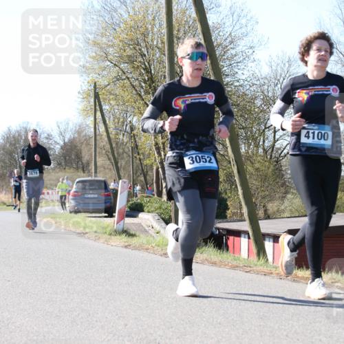 06.04.2025 - 44. Internationalen Wilhelmsburger Insellauf Jannik Wohlers http://msf.ph/oto/7623365 06.04.2025 10:27:46 Laufen 3678, 31, 4321, 3052, 4100 meine-sportfotos.de