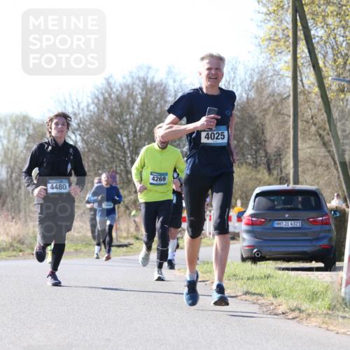 06.04.2025 - 44. Internationalen Wilhelmsburger Insellauf Jannik Wohlers http://msf.ph/oto/7623377 06.04.2025 10:27:56 Laufen 4480, 4269, 4025, 4321 meine-sportfotos.de