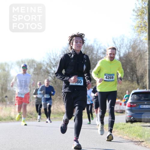 06.04.2025 - 44. Internationalen Wilhelmsburger Insellauf Jannik Wohlers http://msf.ph/oto/7623391 06.04.2025 10:27:58 Laufen 4387, 80, 4269 meine-sportfotos.de