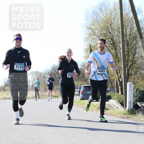 06.04.2025 - 44. Internationalen Wilhelmsburger Insellauf Jannik Wohlers http://msf.ph/oto/7623418 06.04.2025 10:28:09 Laufen 3123, 419, 031, 432, 4063 meine-sportfotos.de