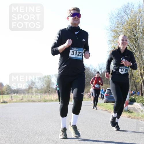 06.04.2025 - 44. Internationalen Wilhelmsburger Insellauf Jannik Wohlers http://msf.ph/oto/7623424 06.04.2025 10:28:10 Laufen 3123, 3190, 4194, 363 meine-sportfotos.de
