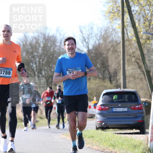 06.04.2025 - 44. Internationalen Wilhelmsburger Insellauf Jannik Wohlers http://msf.ph/oto/7623505 06.04.2025 10:28:39 Laufen 3789, 31, 4323 meine-sportfotos.de