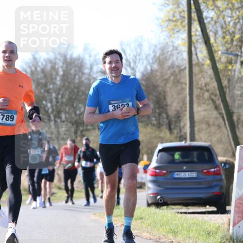 06.04.2025 - 44. Internationalen Wilhelmsburger Insellauf Jannik Wohlers http://msf.ph/oto/7623506 06.04.2025 10:28:39 Laufen 3789, 3622 meine-sportfotos.de