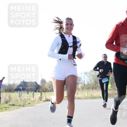 06.04.2025 - 44. Internationalen Wilhelmsburger Insellauf Jannik Wohlers http://msf.ph/oto/7623540 06.04.2025 10:28:54 Laufen 3957, 4340, 4475 meine-sportfotos.de