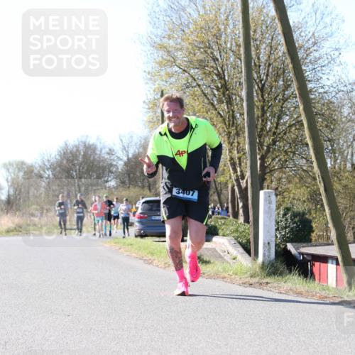 06.04.2025 - 44. Internationalen Wilhelmsburger Insellauf Jannik Wohlers http://msf.ph/oto/7623554 06.04.2025 10:29:02 Laufen 3407 meine-sportfotos.de