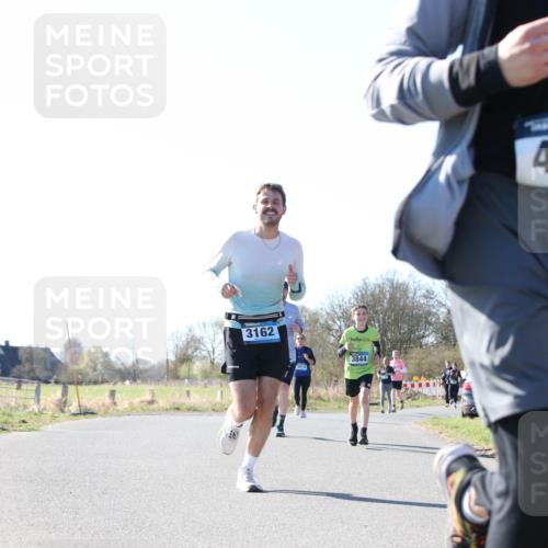 06.04.2025 - 44. Internationalen Wilhelmsburger Insellauf Jannik Wohlers http://msf.ph/oto/7623585 06.04.2025 10:29:17 Laufen 3162, 1014, 3844, 4409 meine-sportfotos.de