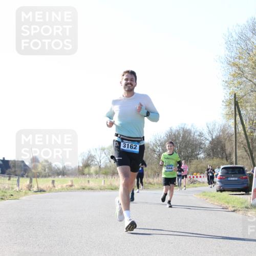 06.04.2025 - 44. Internationalen Wilhelmsburger Insellauf Jannik Wohlers http://msf.ph/oto/7623587 06.04.2025 10:29:17 Laufen 3162, 3844, 31, 4322 meine-sportfotos.de