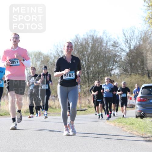 06.04.2025 - 44. Internationalen Wilhelmsburger Insellauf Jannik Wohlers http://msf.ph/oto/7623605 06.04.2025 10:29:28 Laufen 3851, 4585, 3886, 5163, 5745, 4321 meine-sportfotos.de
