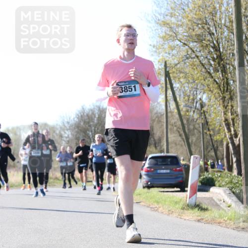 06.04.2025 - 44. Internationalen Wilhelmsburger Insellauf Jannik Wohlers http://msf.ph/oto/7623621 06.04.2025 10:29:31 Laufen 4585, 3851 meine-sportfotos.de
