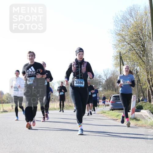 06.04.2025 - 44. Internationalen Wilhelmsburger Insellauf Jannik Wohlers http://msf.ph/oto/7623629 06.04.2025 10:29:36 Laufen 3736, 3625, 3510, 3886, 3313, 321 meine-sportfotos.de