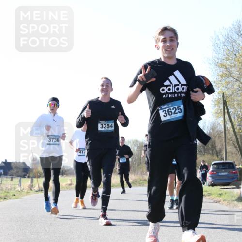06.04.2025 - 44. Internationalen Wilhelmsburger Insellauf Jannik Wohlers http://msf.ph/oto/7623640 06.04.2025 10:29:38 Laufen 3354, 3625, 3736, 417, 1510, 31, 4323 meine-sportfotos.de