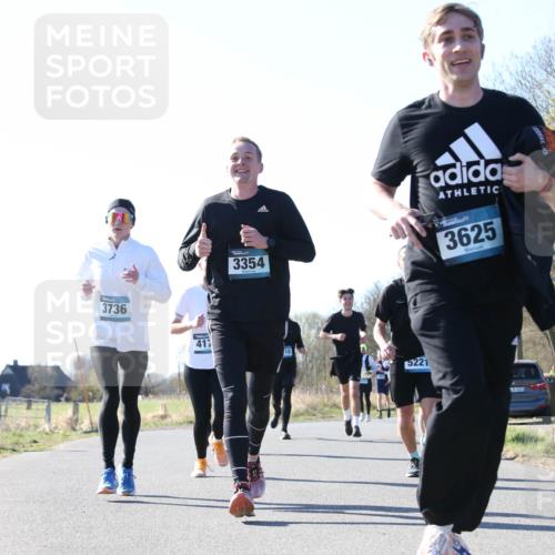 06.04.2025 - 44. Internationalen Wilhelmsburger Insellauf Jannik Wohlers http://msf.ph/oto/7623643 06.04.2025 10:29:38 Laufen 3736, 3354, 3625, 417, 5221, 31, 4323 meine-sportfotos.de