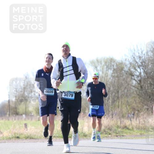 06.04.2025 - 44. Internationalen Wilhelmsburger Insellauf Jannik Wohlers http://msf.ph/oto/7623662 06.04.2025 10:29:45 Laufen 4609, 3079, 3644, 3923 meine-sportfotos.de