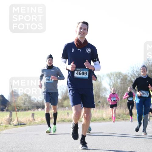 06.04.2025 - 44. Internationalen Wilhelmsburger Insellauf Jannik Wohlers http://msf.ph/oto/7623671 06.04.2025 10:29:50 Laufen 405, 4609, 3923, 3973, 4341 meine-sportfotos.de