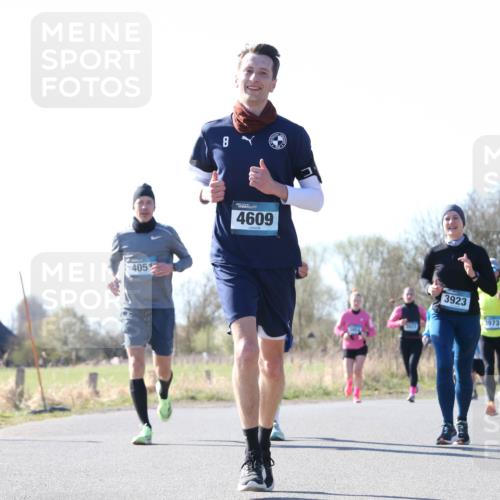 06.04.2025 - 44. Internationalen Wilhelmsburger Insellauf Jannik Wohlers http://msf.ph/oto/7623672 06.04.2025 10:29:50 Laufen 405, 8, 4609, 3923, 3973, 4941 meine-sportfotos.de
