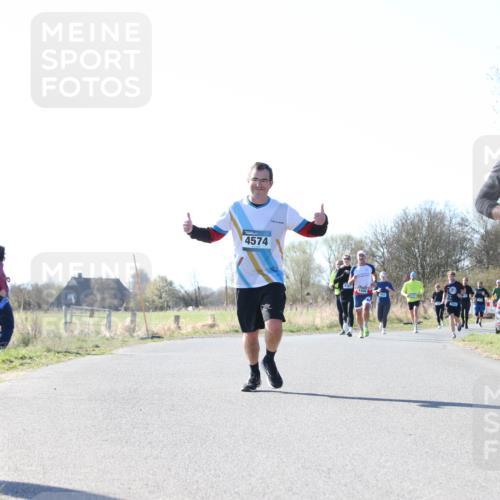 06.04.2025 - 44. Internationalen Wilhelmsburger Insellauf Jannik Wohlers http://msf.ph/oto/7623706 06.04.2025 10:30:01 Laufen 4574, 4466, 3897 meine-sportfotos.de