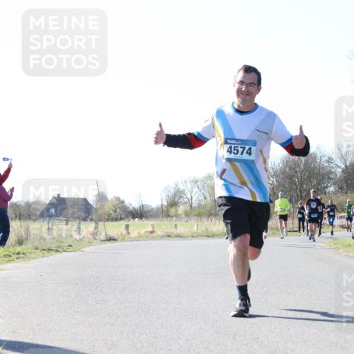06.04.2025 - 44. Internationalen Wilhelmsburger Insellauf Jannik Wohlers http://msf.ph/oto/7623713 06.04.2025 10:30:02 Laufen 4574, 31, 4321 meine-sportfotos.de