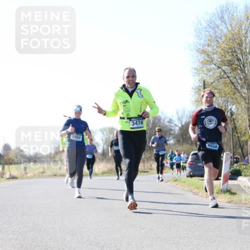 06.04.2025 - 44. Internationalen Wilhelmsburger Insellauf Jannik Wohlers http://msf.ph/oto/7623718 06.04.2025 10:30:10 Laufen 3950, 3474, 4056 meine-sportfotos.de