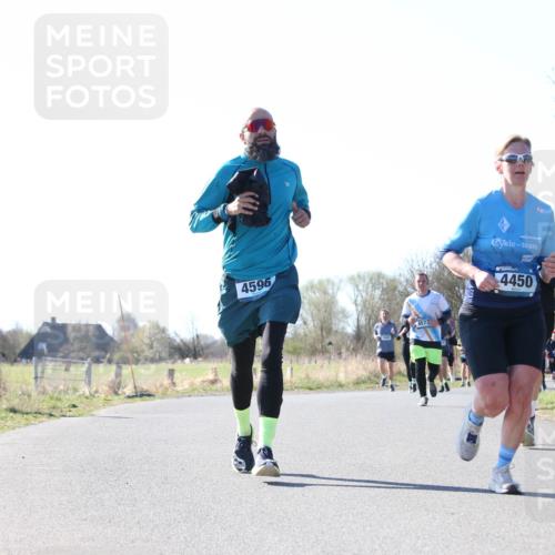06.04.2025 - 44. Internationalen Wilhelmsburger Insellauf Jannik Wohlers http://msf.ph/oto/7623765 06.04.2025 10:30:24 Laufen 4596, 4573, 4450, 31, 4323 meine-sportfotos.de